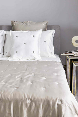 API SATIN QUILT MATRIMONIALE - MASTRO RAPHAEL - Contex Biancheria