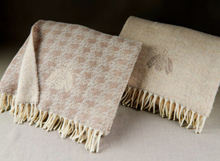 DORIS API JACQUARD PLAID - MASTRO RAPHAEL - Contex Biancheria
