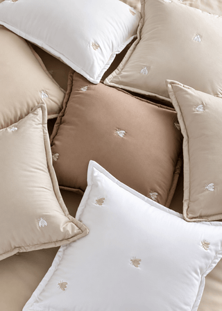 API SATIN CUSCINO 45X45 - MASTRO RAPHAEL - Contex Biancheria