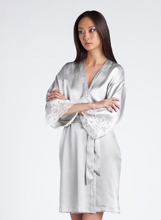 LACE SEDUCTION KIMONO - SILK MOON