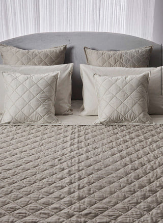 PERGAMON QUILT MATRIMONIALE - MASTRO RAPHAEL - Contex Biancheria